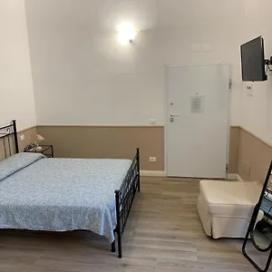 Affittacamere Domus L'aurea, La Spezia